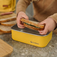 Afbeelding laden in Galerijviewer, Smikkels – RVS Lunchbox – Geel Kids Plus