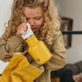 Afbeelding laden in Galerijviewer, Smikkels – RVS Drinkfles Geel Kids Plus