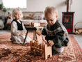 Afbeelding laden in Galerijviewer, Pound-A-Peg Montessori Speelgoed Naturel Kids Plus