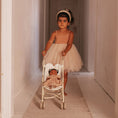 Afbeelding laden in Galerijviewer, Mrs. Ertha poppenbuggy Flower Buds Kids Plus