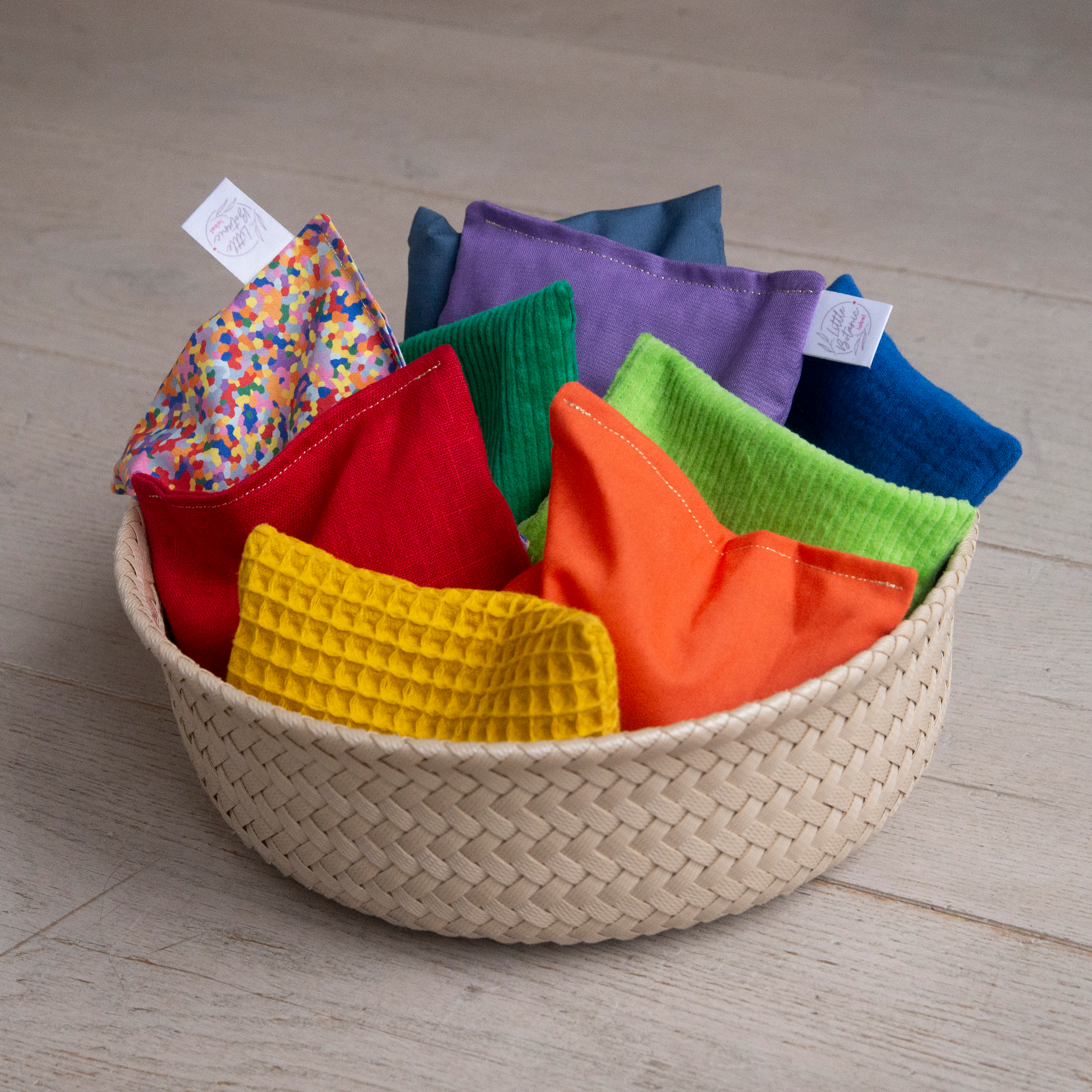 LITTLE BOTANIC Regenboog Pittenzakjes – Set van 8 🌈 Kids Plus
