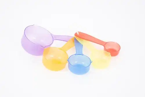TickiT Doorschijnende Kleur Maatbekers – Set van 5 Kids Plus
